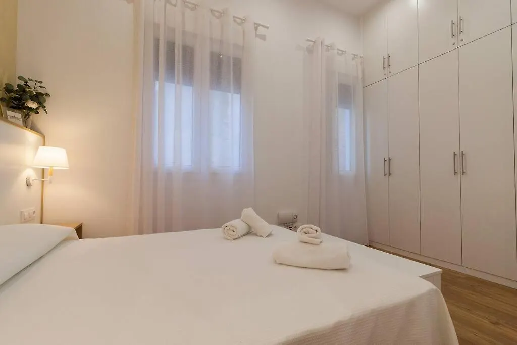 Apartamento Las 3 Gaviotas Cadiz 0*,  Spain